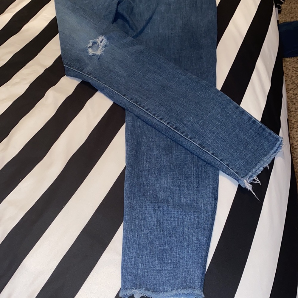 LEVI JEANS - Picture 2 of 3